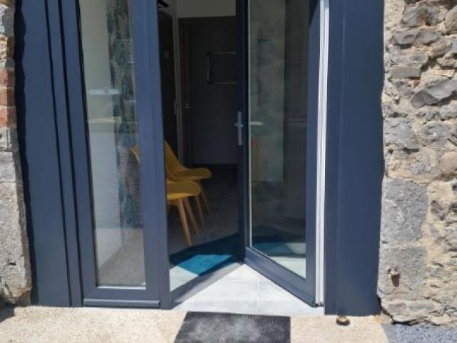 Réhabilitation d'une grange en cabinet medical secteur Beaufort 